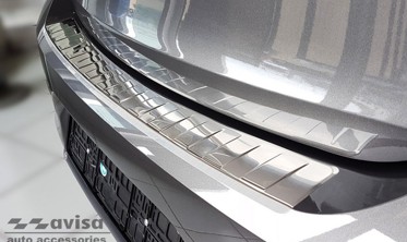 Защитная накладка на бортик заднего бампера Opel Corsa F фото