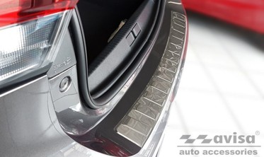 Защитная накладка на бортик заднего бампера Opel Corsa F фото