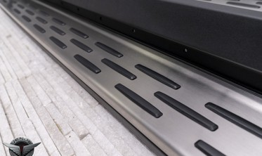 пороги-подножки боковые VOLVO XC40 фото