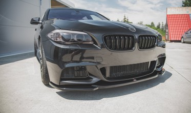 Накладка переднего бампера BMW 5 F10 / F11 к бамперу М-пакет вер. 4 фото