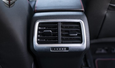 рамка задней центральной консоли Volkswagen Golf VII фото