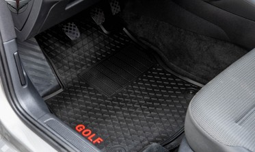 Коврики в салон VOLKSWAGEN GOLF VII фото