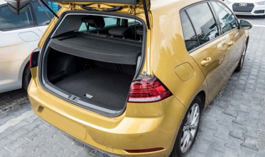 шторка-полка багажника для VW GOLF 7 2012+ фото