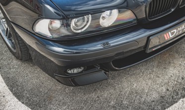 Бокові накладки переднього бампера BMW M5 E39 фото