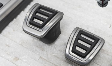 накладки на педалі Audi A3 8v / Q2 / TT mk3, Seat Ateca / Leon mk3, Vw Golf VI / Passat B8 / Tiguan I / Touran II фото