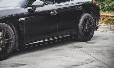 Боковые накладки порогов Porsche Panamera Turbo 970 FL вер. 2 фото