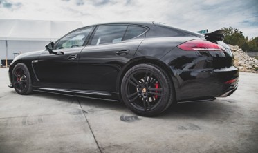 Боковые накладки заднего бампера Porsche Panamera Turbo 970 послерестайл фото