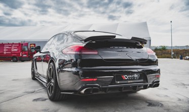 Центральная накладка заднего бампера Porsche Panamera Turbo 970 рестайл фото