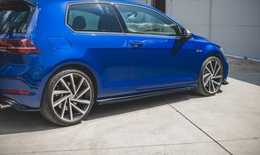 Тюнинговые накладки на пороги VW Golf 7 R / R-Line Facelift вер. 4 фото