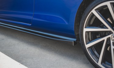 Тюнинговые накладки на пороги VW Golf 7 R / R-Line Facelift вер. 4 фото