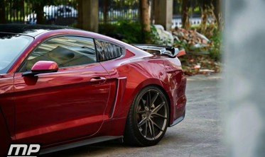 Спойлер багажника Ford Mustang стиль GT500  фото