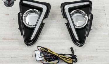 Денні ходові вогні (DRL) TTOYOTA RAV4 2016-2019 із покажчиком повороту фото