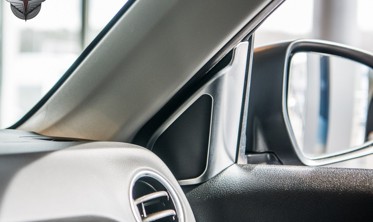 внутрішні накладки на двері Suzuki Vitara II фото