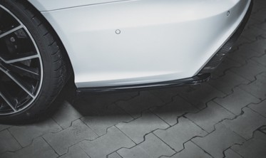 Бічні накладки під задній бампер Audi RS6 C7 вер. 2 фото