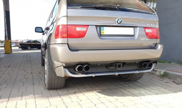 Накладка заднего бампера BMW X5 Е53 IS-стиль фото