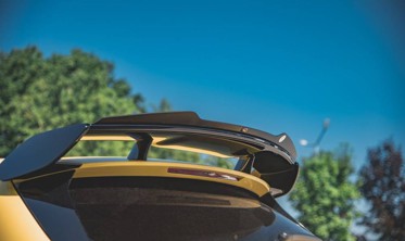 Верхня накладка на спойлер Mercedes AMG A 45 S W177 фото