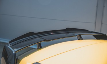 Верхня накладка на спойлер Mercedes AMG A 45 S W177 фото