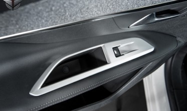 комплект декоративних накладок склопідйомників Peugeot 3008 (2016-...) фото