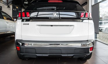 хром накладка на кришку багажника Peugeot 3008 (верхня) фото