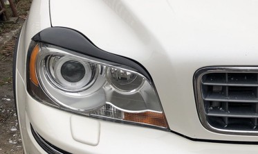 Тюнинговые накладки на фары Volvo XC90 фото
