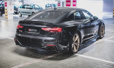 Листвы под боковые пороги Audi RS5 Sportback F5 рестайл фото