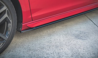 Тюнінг накладки під бічні пороги Peugeot 308 версія GT MK2 рестайл фото