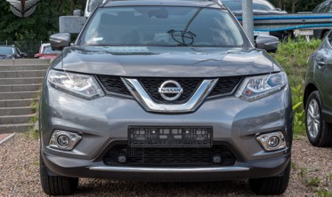хром накладки противотуманок передних Nissan X-Trail фото