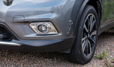 хром накладки протитуманок передніх Nissan X-Trail фото
