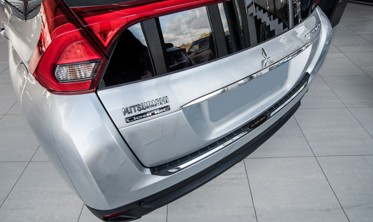 захисна накладка заднього бампера ECLIPSE CROSS 2017-... фото