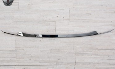 декоративна накладка переднього бампера MITSUBISHI OUTLANDER 2013-2016 фото