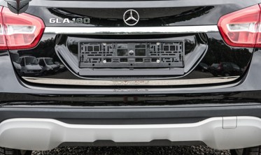 Листва (накладка) на крышку багажника Mercedes GLA X156 2013-2019 фото
