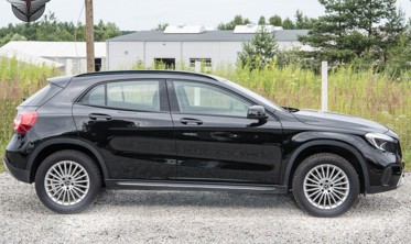пороги (подножки боковые) MERCEDES GLA (X156) 2013-2019 фото