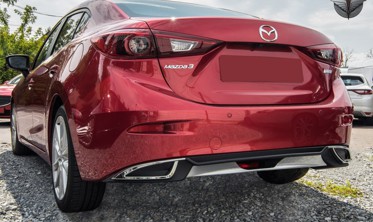 Дифузор заднього бампера Mazda 3 (2013-2018) седан, чорний/срібло фото