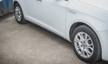 Диффузоры боковых порогов Alfa Romeo Giulietta рестайл фото