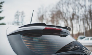 Сap спойлер Alfa Romeo Giulietta рестайл фото