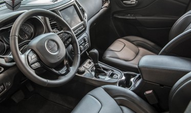 декоративная рамка подлокотника заднего JEEP CHEROKEE 2013-... фото