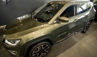 пороги (підніжки бокові) Jeep Compass з написом фото