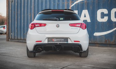 Накладка заднего бампера Alfa Romeo Giulietta рестайл (выхлопная с одной стороны) фото