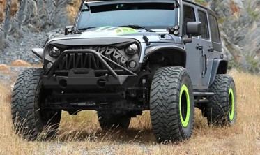 Тюнинговая решетка радиатора Jeep Wrangler JK модель VIPER II фото
