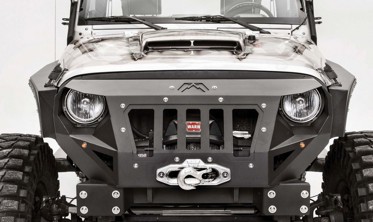 Тюнинговая решетка радиатора Jeep Wrangler JK фото