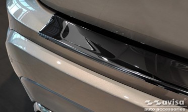 Накладка захисна на задній бампер Ford Edge II рестайл, чорна полір. фото