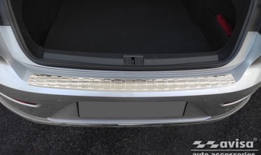 накладка на задний бампер с бортиком Volkswagen Arteon Shooting Brake фото