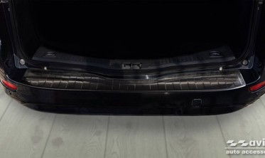 Захисна накладка на борт заднього бампера Ford Mondeo Mk4 Kombi чорна фото