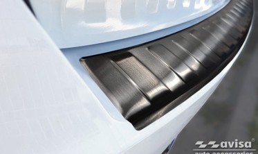 накладка на задній бампер з нержавіючої сталі Hyundai i30 III рестайл, чорна фото