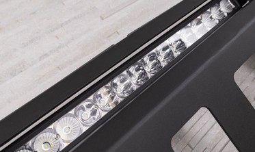 Тюнінгова решітка радіатора Jeep Wrangler JL модель MASTODON з LED 150W фото