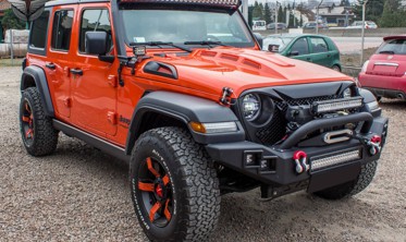 Капот HEMI для Jeep Wrangler JL (європейська версія) фото