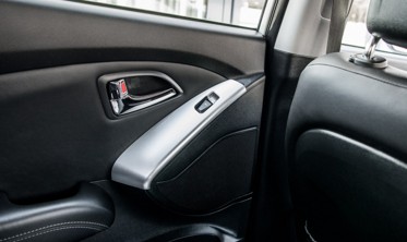 накладки на кнопки склопідйомників Hyundai ix35 фото
