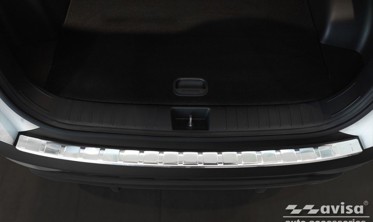 накладка на задний бампер с бортиком HYUNDAI TUCSON 4 фото