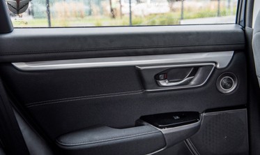 внутренние накладки на двери HONDA CR-V 2017+ фото