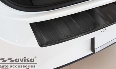 Защитная накладка заднего бампера Seat Leon 4 Sportstourer черная фото